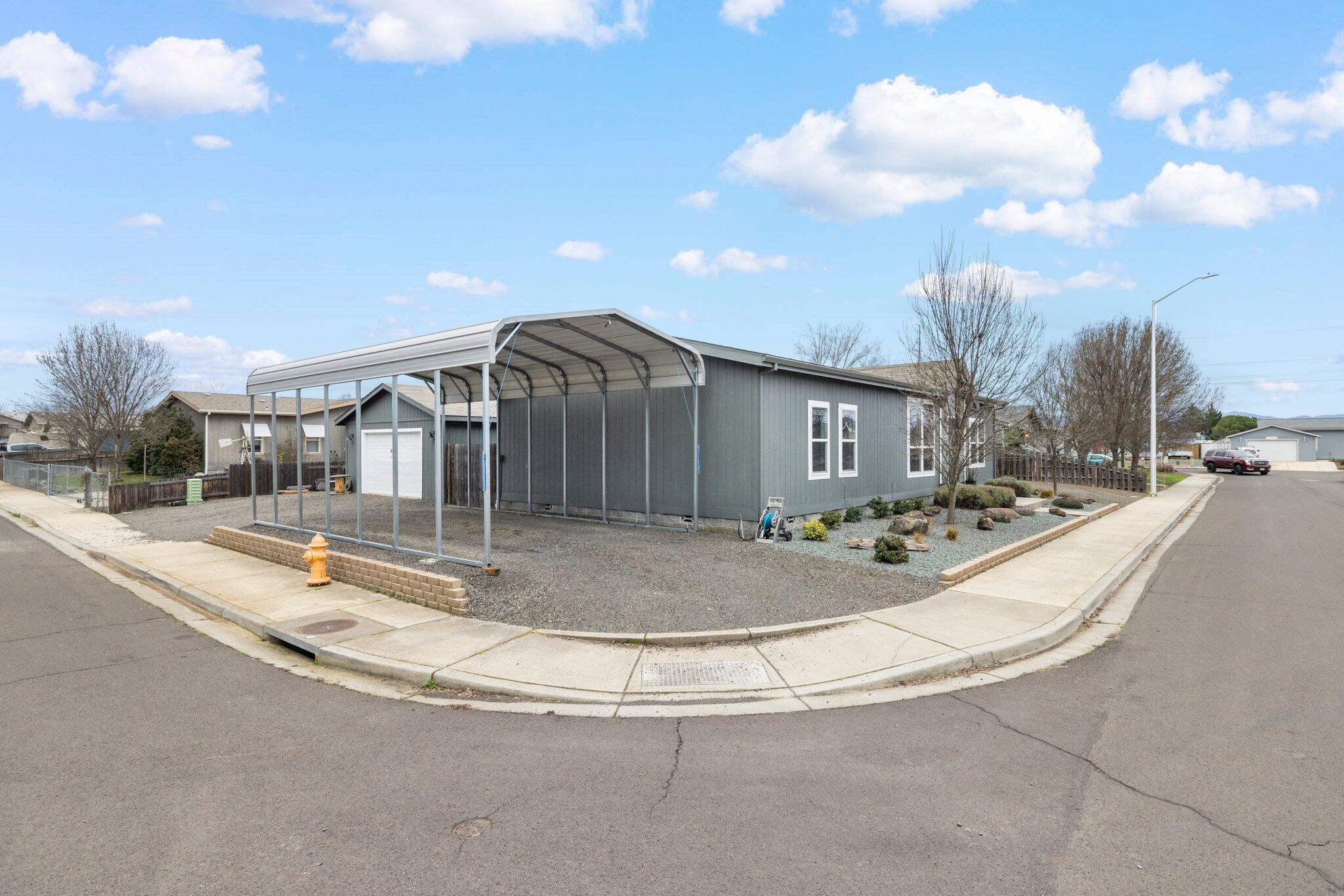 Agate Meadows Estates - Residential