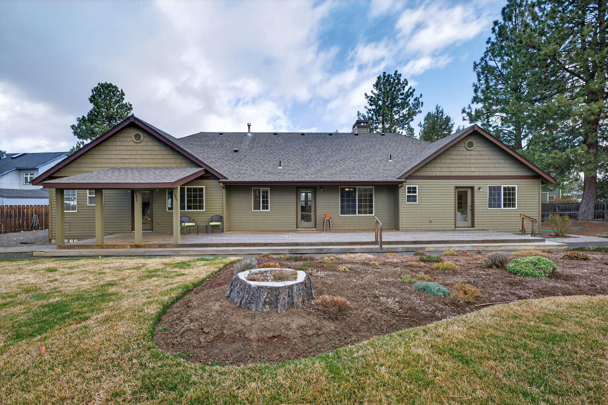 21181 Cultus Mountain Court