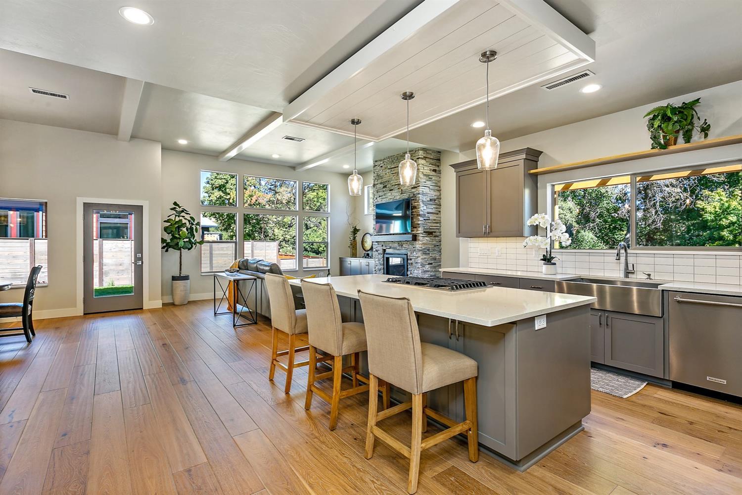 Helman Heights - Residential