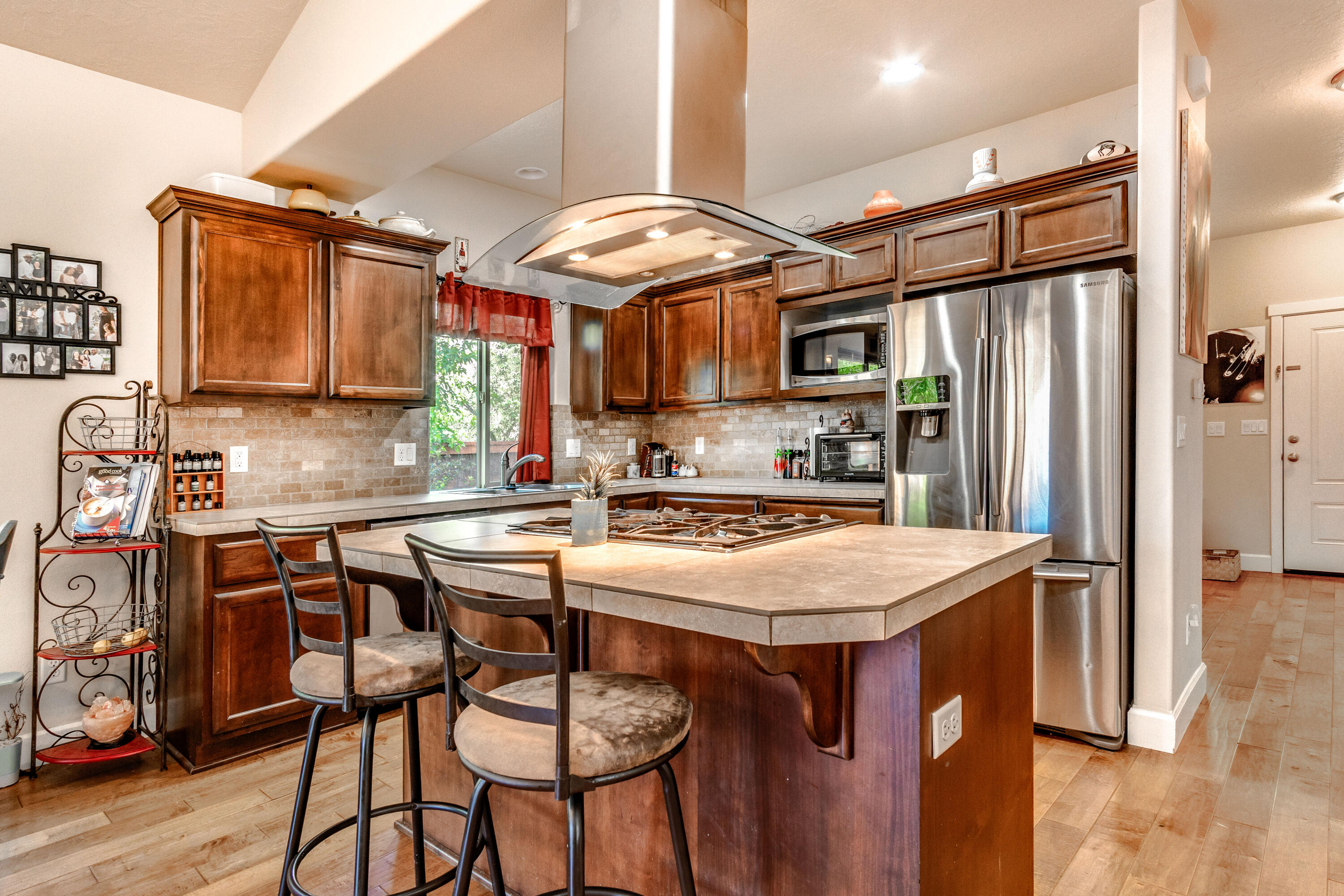 Gardenside - Residential