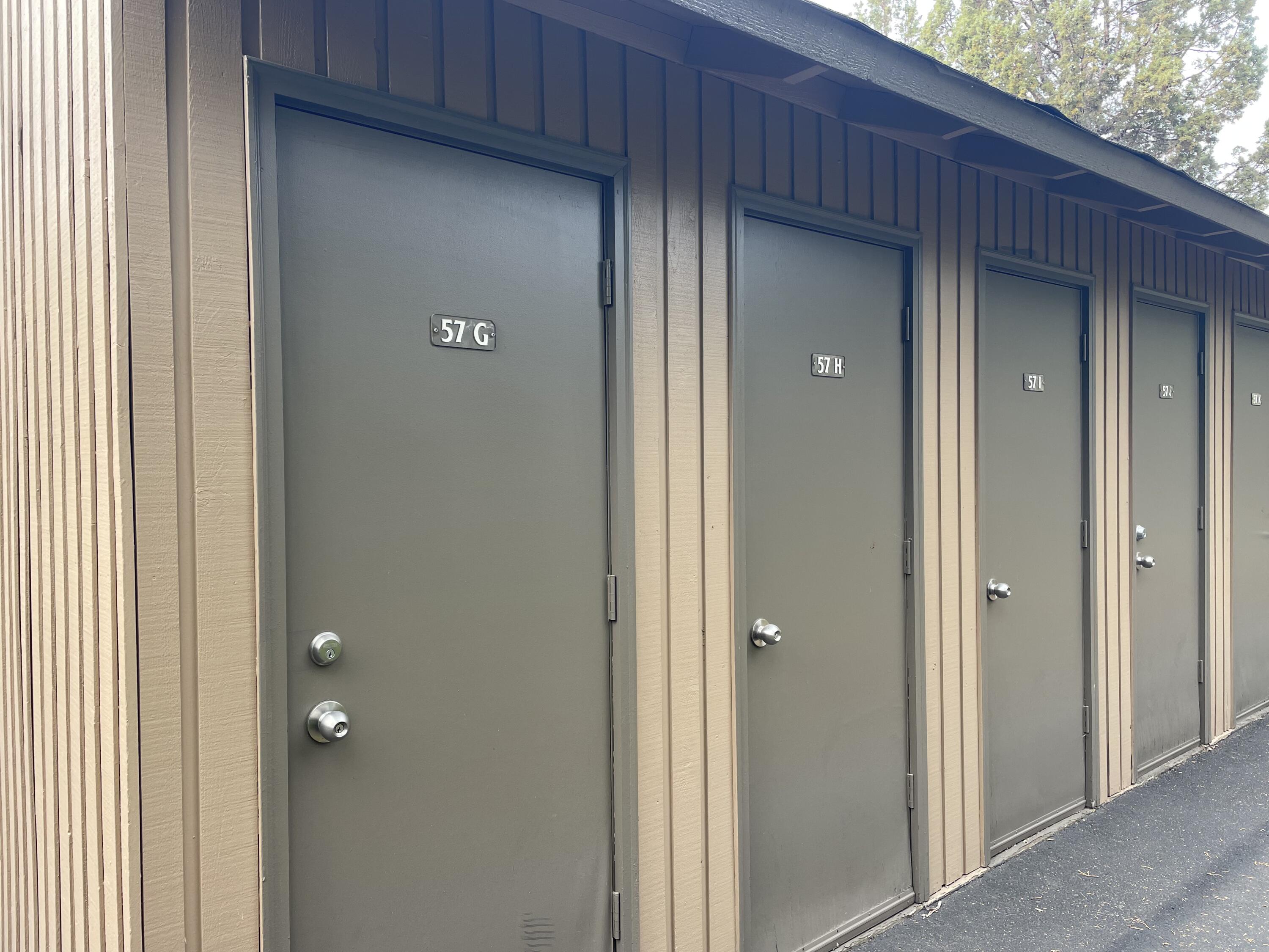 Eagle Crest - Residential