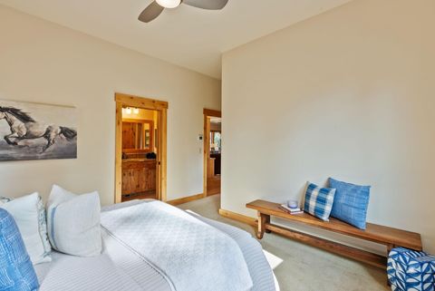 Tiny photo for 16892 Royal Coachman Drive, Sisters, OR 97759 (MLS # 220215616)