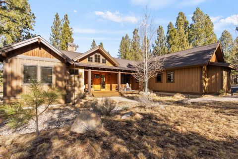 Tiny photo for 16892 Royal Coachman Drive, Sisters, OR 97759 (MLS # 220215616)