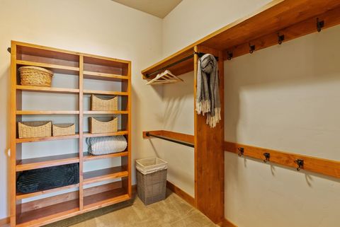 Tiny photo for 16892 Royal Coachman Drive, Sisters, OR 97759 (MLS # 220215616)