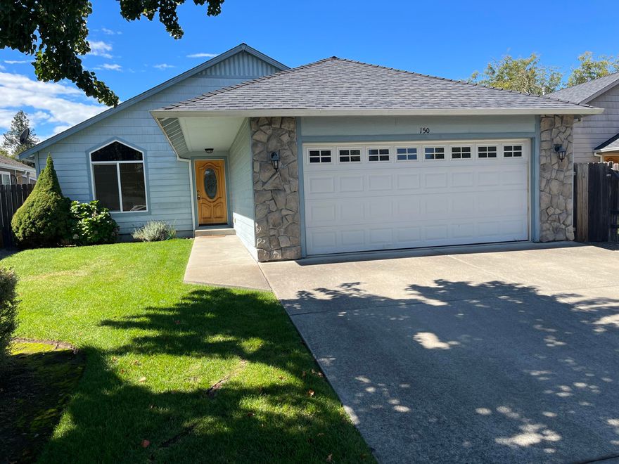 Good first time home buyer home in a nice subdivision. Vaulted ceiling in the living room. Good sized 2 car garage. Primary room has a sliding door to the backyard
patio. Kitchen comes with a microwave, dishwasher and stove. Will need a refrigerator. The other 2 bedrooms are close to the other bathroom. Washer and dryer room
are located close to the middle of the house. Front and backyard have sprinklers. Schedule a showing today