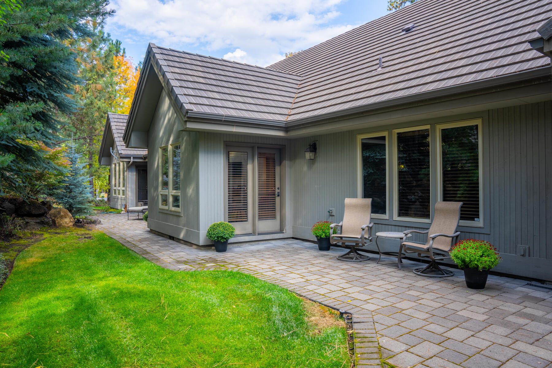 Broken Top - Residential