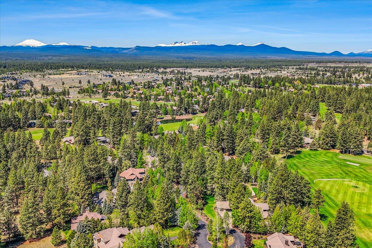 Broken Top - Residential