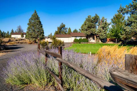 6563 NW Homestead Way Redmond OR 97756