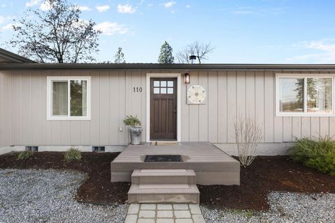 Tiny photo for 110 Stonebrook Way, Merlin, OR 97532 (MLS # 220212961)