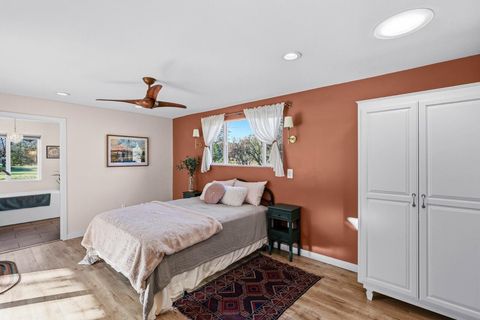 Tiny photo for 110 Stonebrook Way, Merlin, OR 97532 (MLS # 220212961)