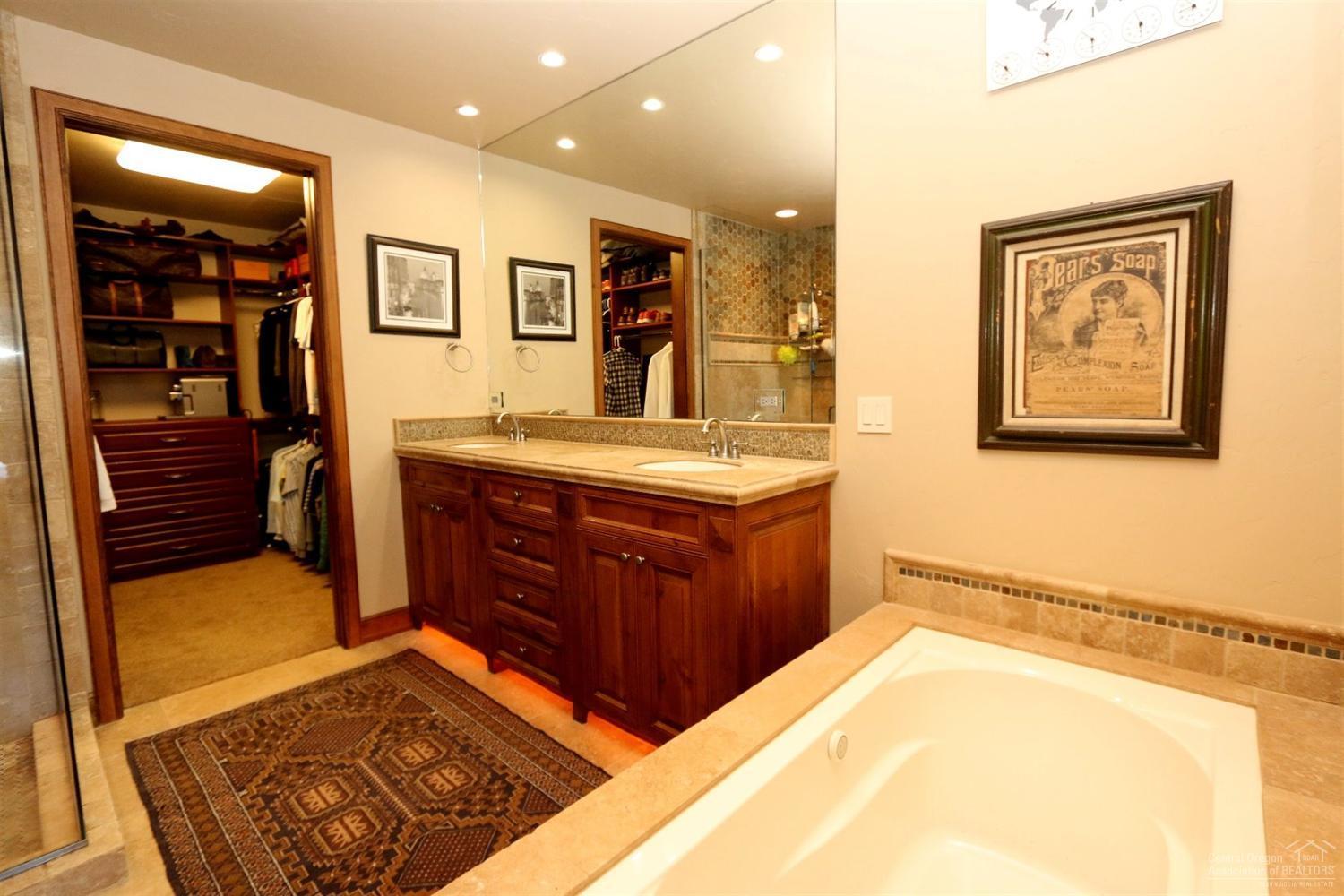 Plaza Condominiums - Residential