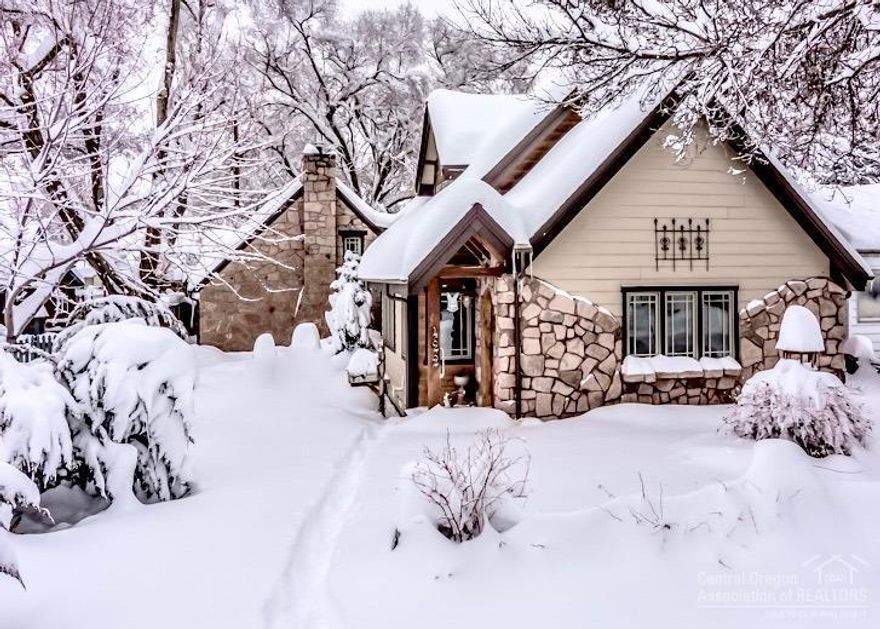 Dreaming of owning your own storybook cottage? The historical Beougher Stone Cottage is a 3 bed 2 bath 1715 sq ft plus loft charmer! Enter through an arched doorway to a cozy living space with pellet stove, and expansive built ins. Head to the gorgeous Custom kitchen with farm sink, gas range, pantry, & large dining space w/ ample light. Master bdrm on the main w/attached master bath. One staircase leads to a loft space and bedroom. The back staircase leads to another small bdrm & possible office space or walk in closet. Back deck is perfect for entertaining, Must see this enchanting home!