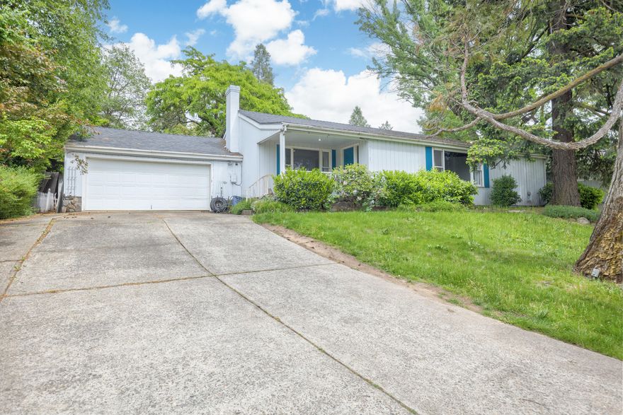 Welcome to 240 Sunrise Avenue in the sought-after Capital Hill Addition! This home offers territorial, city, and neighborhood views. Featuring 1,554 sq ft of living space, this well-maintained residence boasts a functional layout with a cozy family room fireplace, hardwood floors, a breakfast nook, and an enclosed porch, perfect for year-round enjoyment. The home includes a two-car garage, an asphalt driveway, and a spacious courtyard ideal for relaxing or entertaining. Don't miss your opportunity to own this timeless home in a great location!