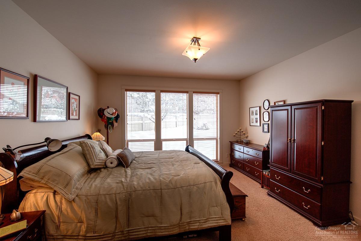 River Rim - Residential