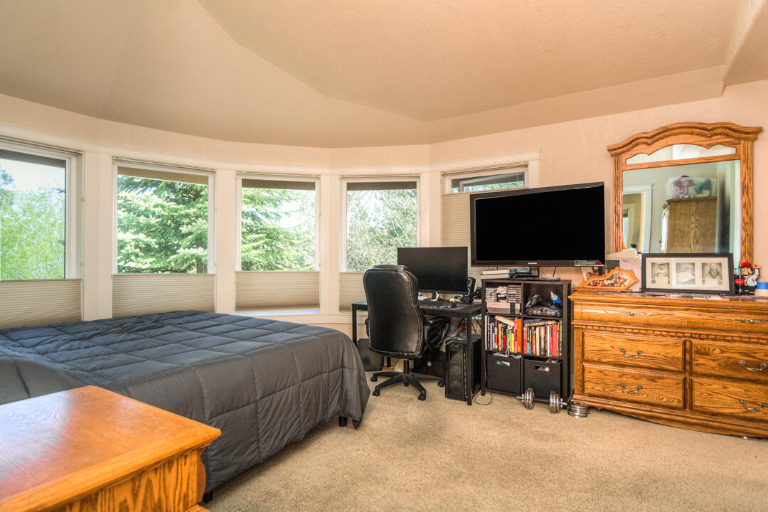 Awbrey Butte - Residential