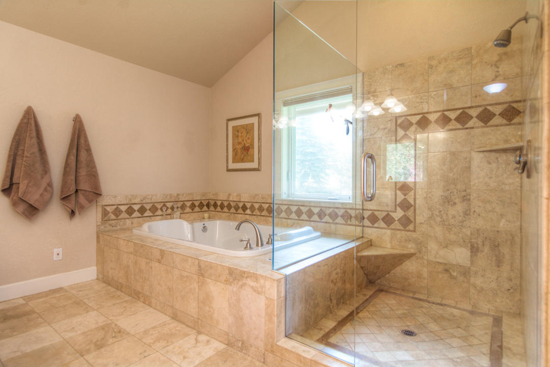 Awbrey Butte - Residential