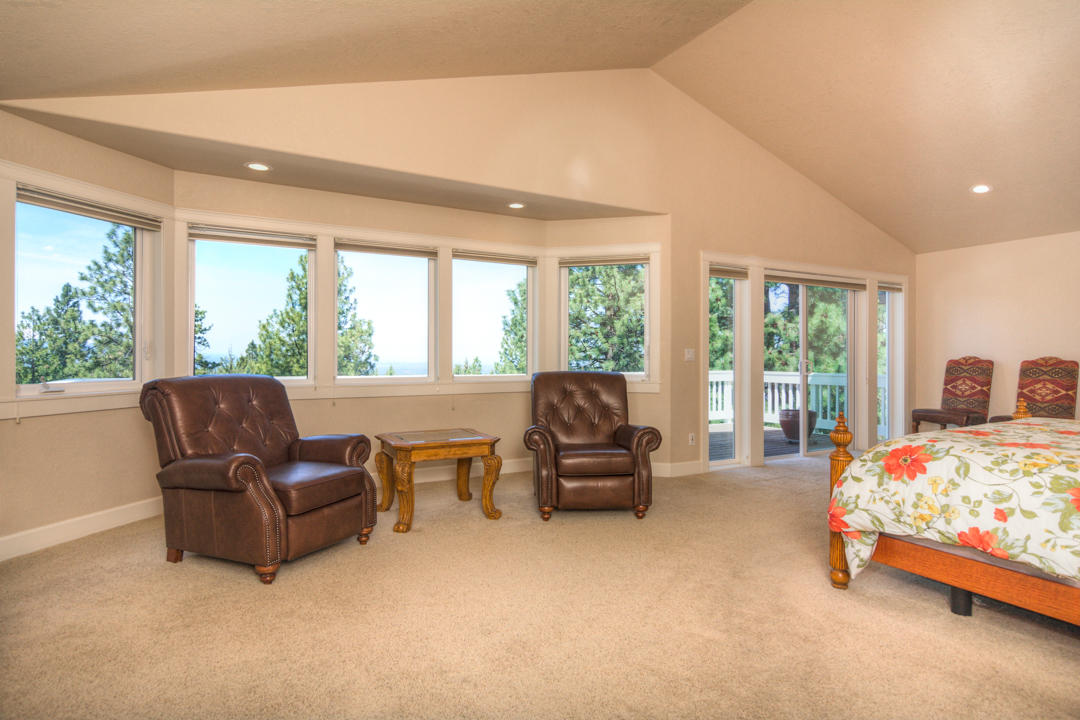 Awbrey Butte - Residential