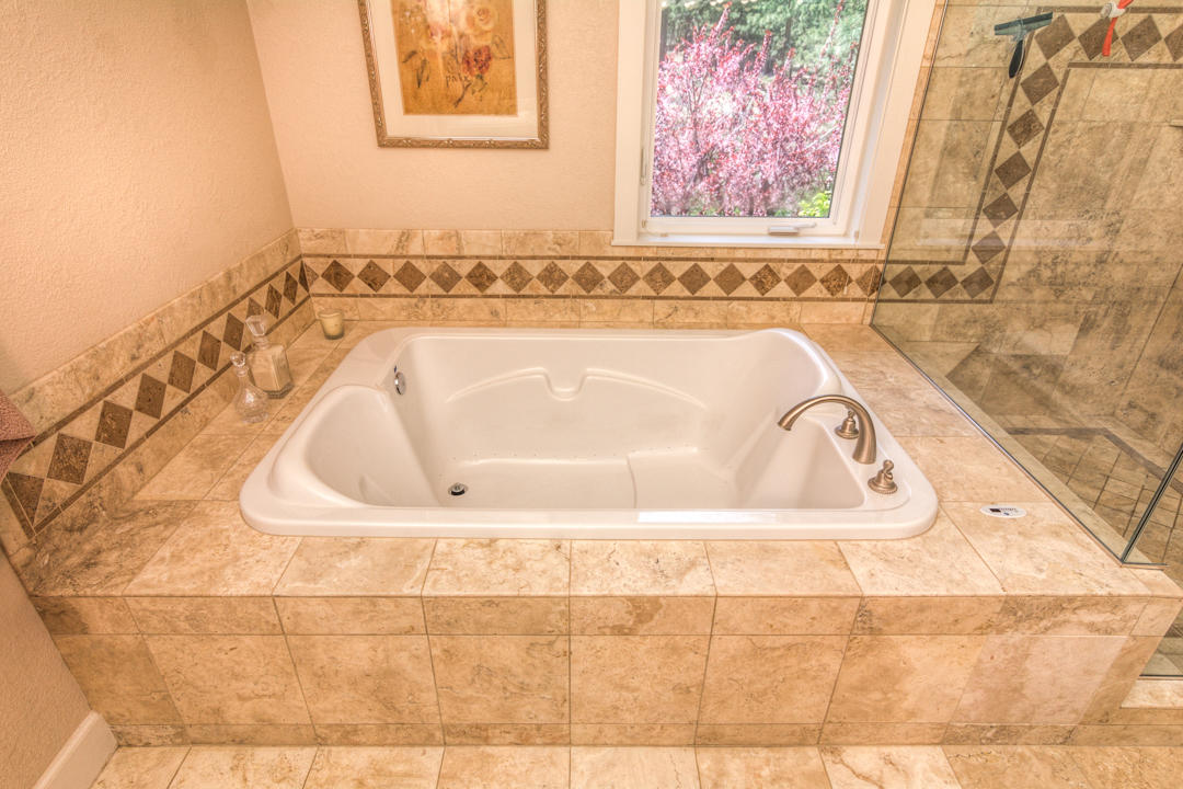 Awbrey Butte - Residential