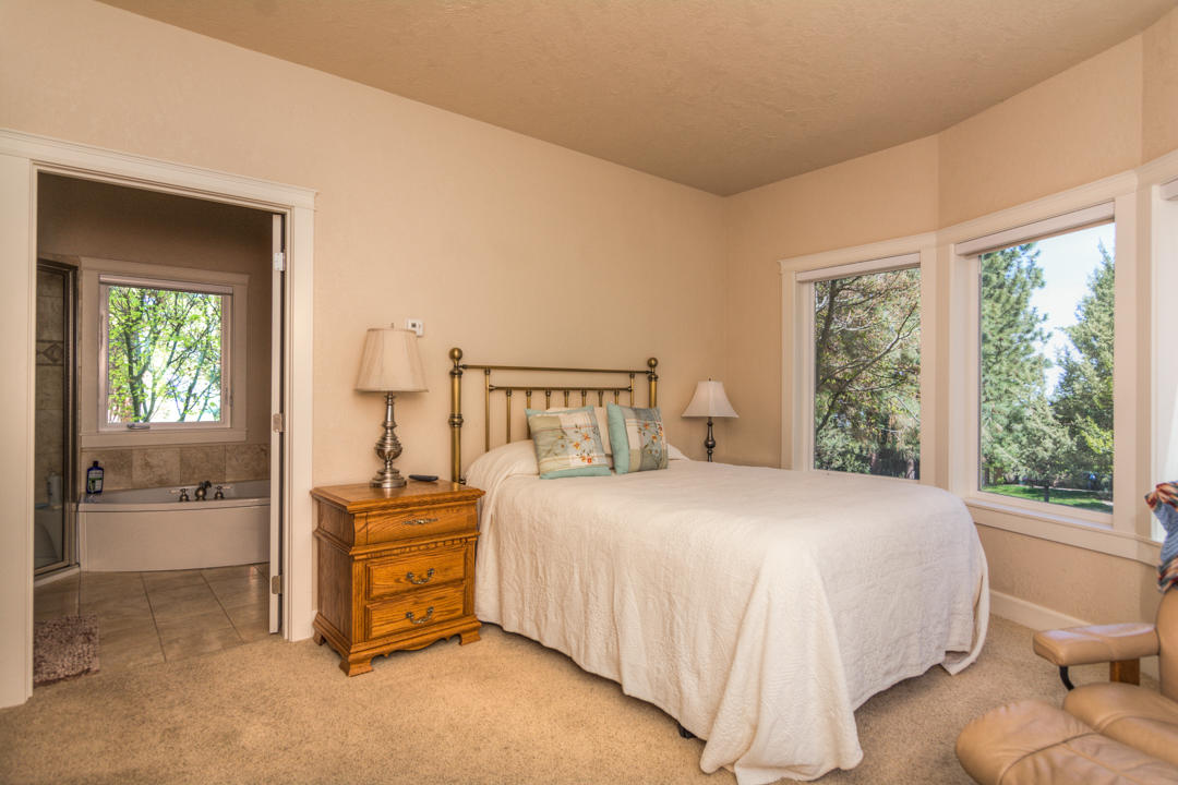 Awbrey Butte - Residential