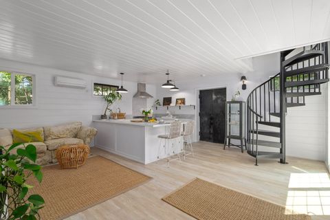 Tiny photo for 1900 Midway Avenue, Grants Pass, OR 97527 (MLS # 220219467)