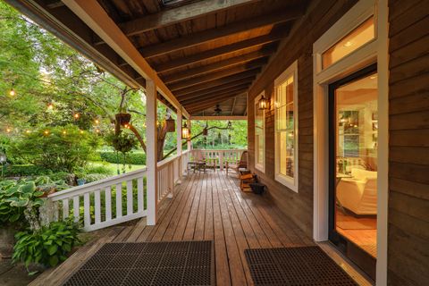 Tiny photo for 1900 Midway Avenue, Grants Pass, OR 97527 (MLS # 220219467)