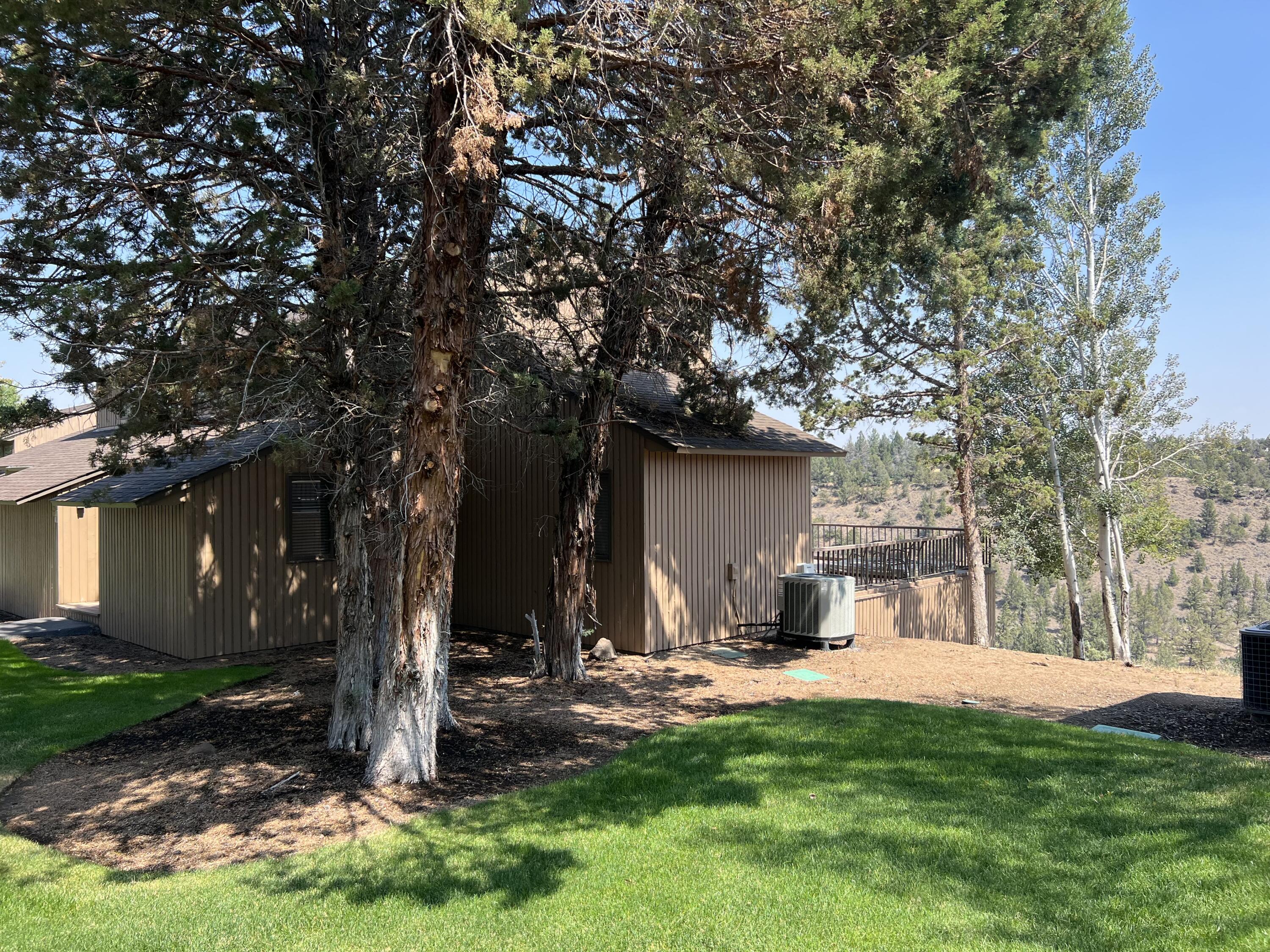 Eagle Crest - Residential