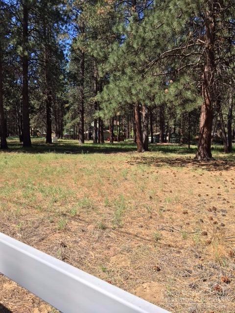 Deschutes RiverWoods - Land