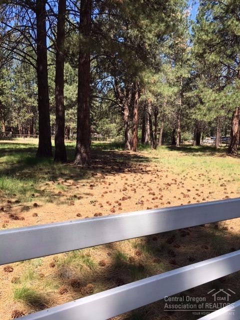 Deschutes RiverWoods - Land