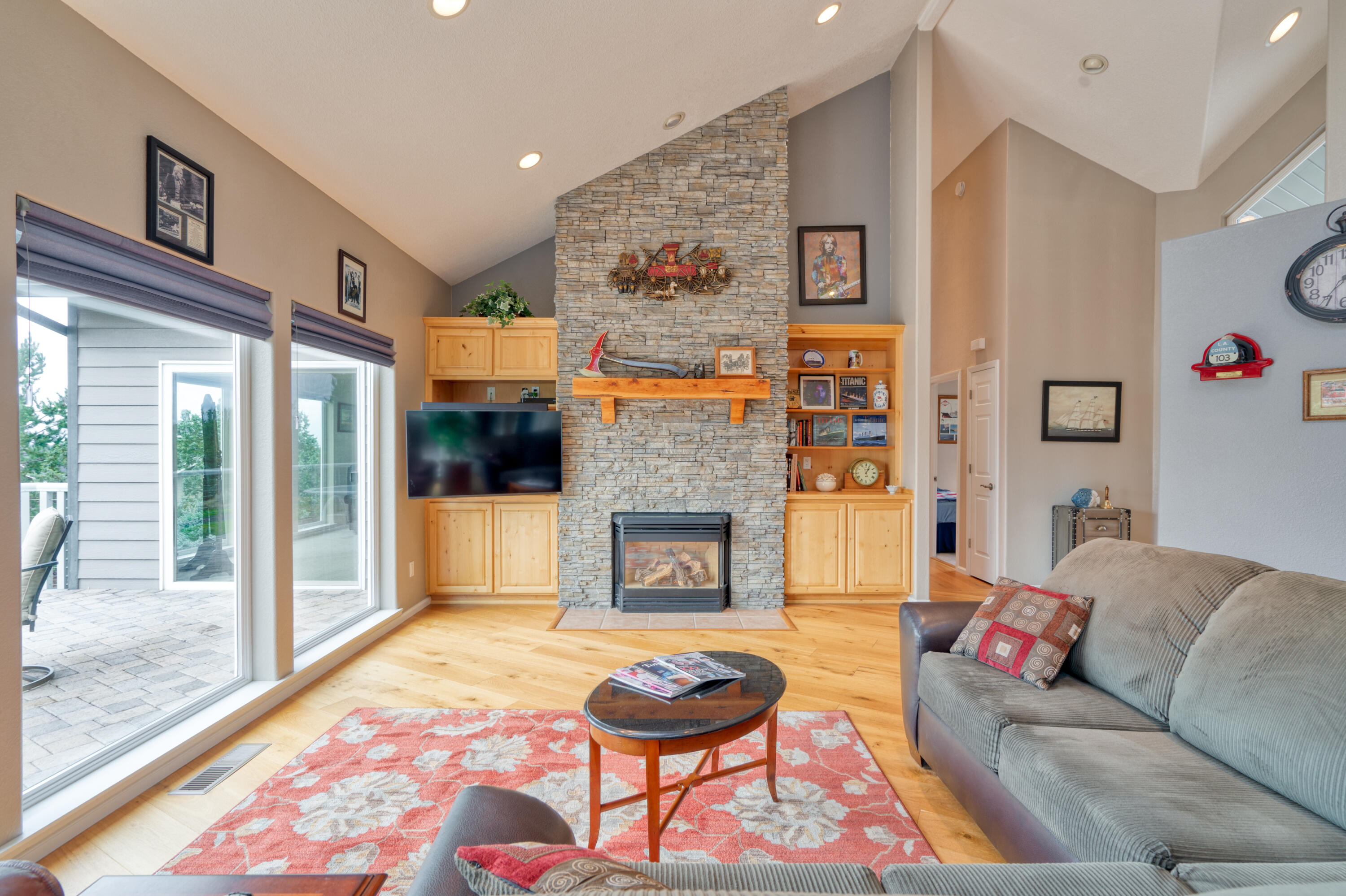 Eagle Crest - Residential