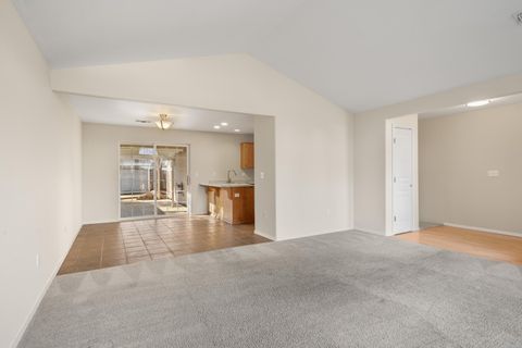 Tiny photo for 1818 Sarah Way, Medford, OR 97501 (MLS # 220217156)