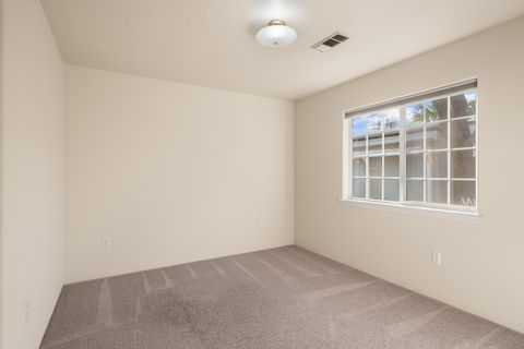 Tiny photo for 1818 Sarah Way, Medford, OR 97501 (MLS # 220217156)
