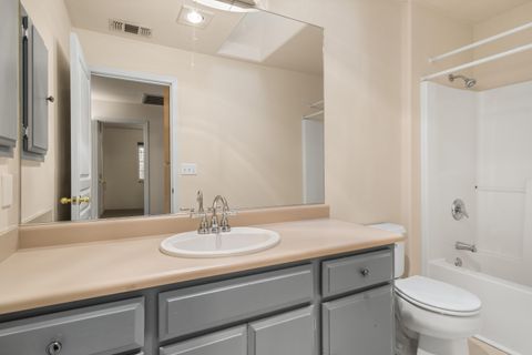 Tiny photo for 1818 Sarah Way, Medford, OR 97501 (MLS # 220217156)