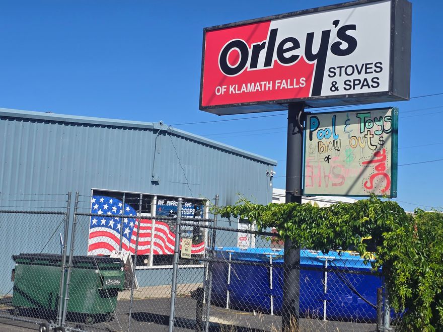 Opportunity to buy one of the long standing Klamath Falls Businesses.  Well managed with a proven track record for income, and virtually the ''go to'' for quality products and strong customer service in Wood Stove and Spa Products in the Klamath Basin and surrounding communities. Inventory is to be separate and handled with bill of sale outside of escrow.