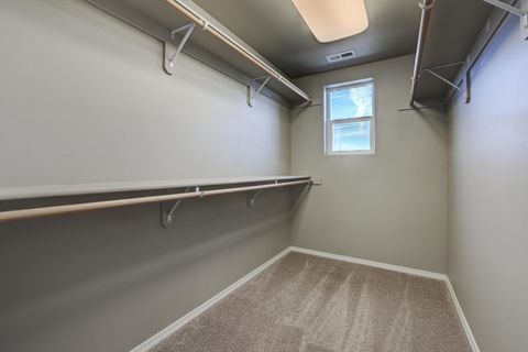 Tiny photo for 1525 SW 31st Street, Redmond, OR 97756 (MLS # 220219972)