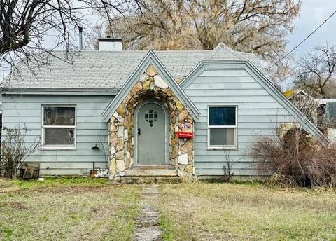 4634 Cannon Avenue Klamath Falls OR 97603