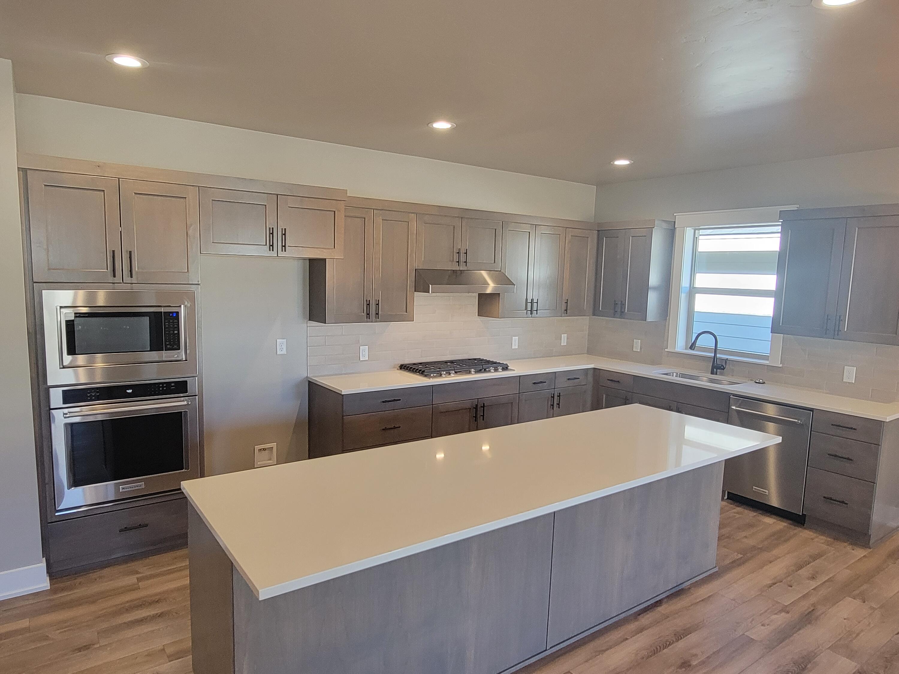 Dry Canyon - Residential