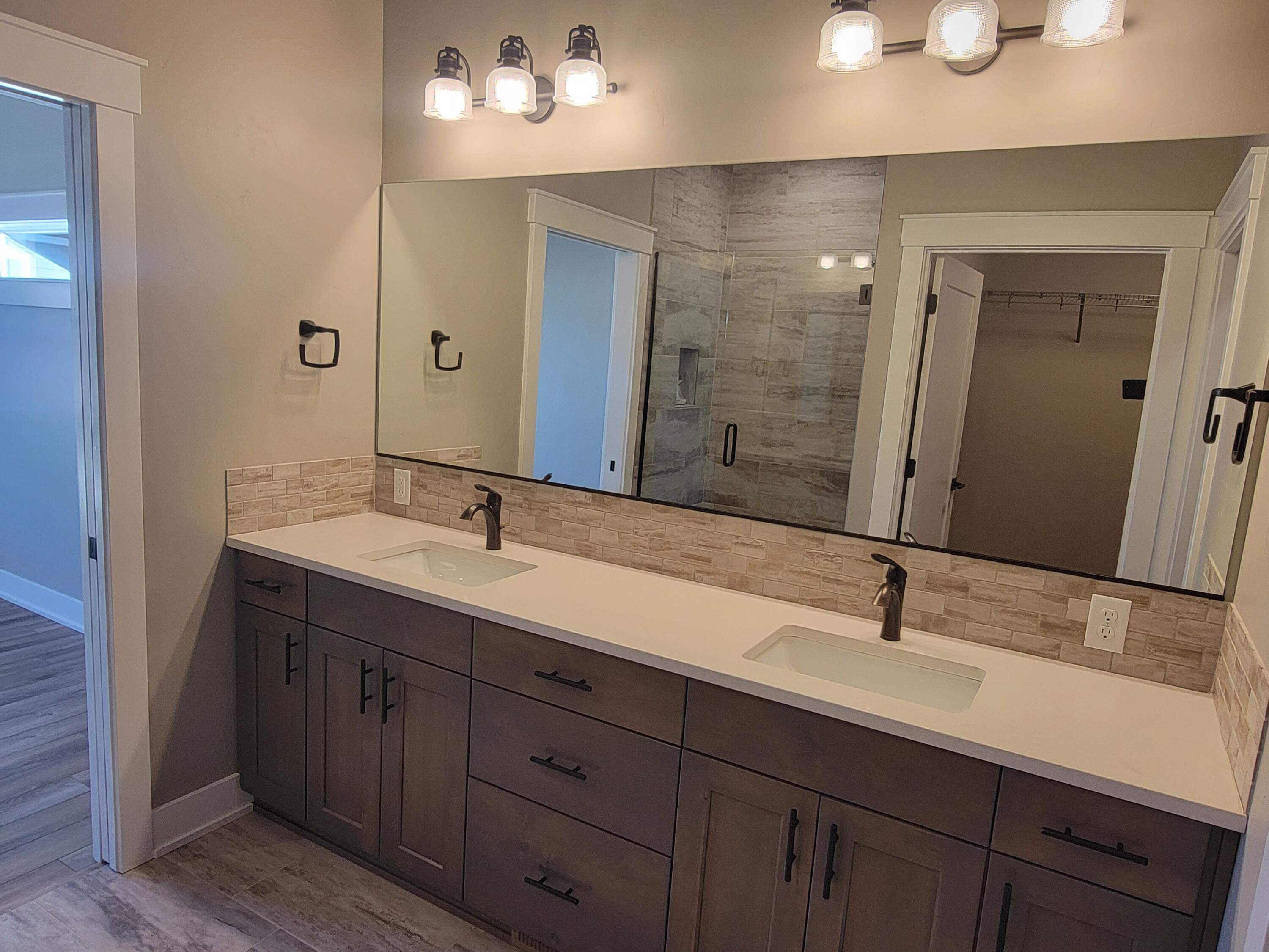 Dry Canyon - Residential