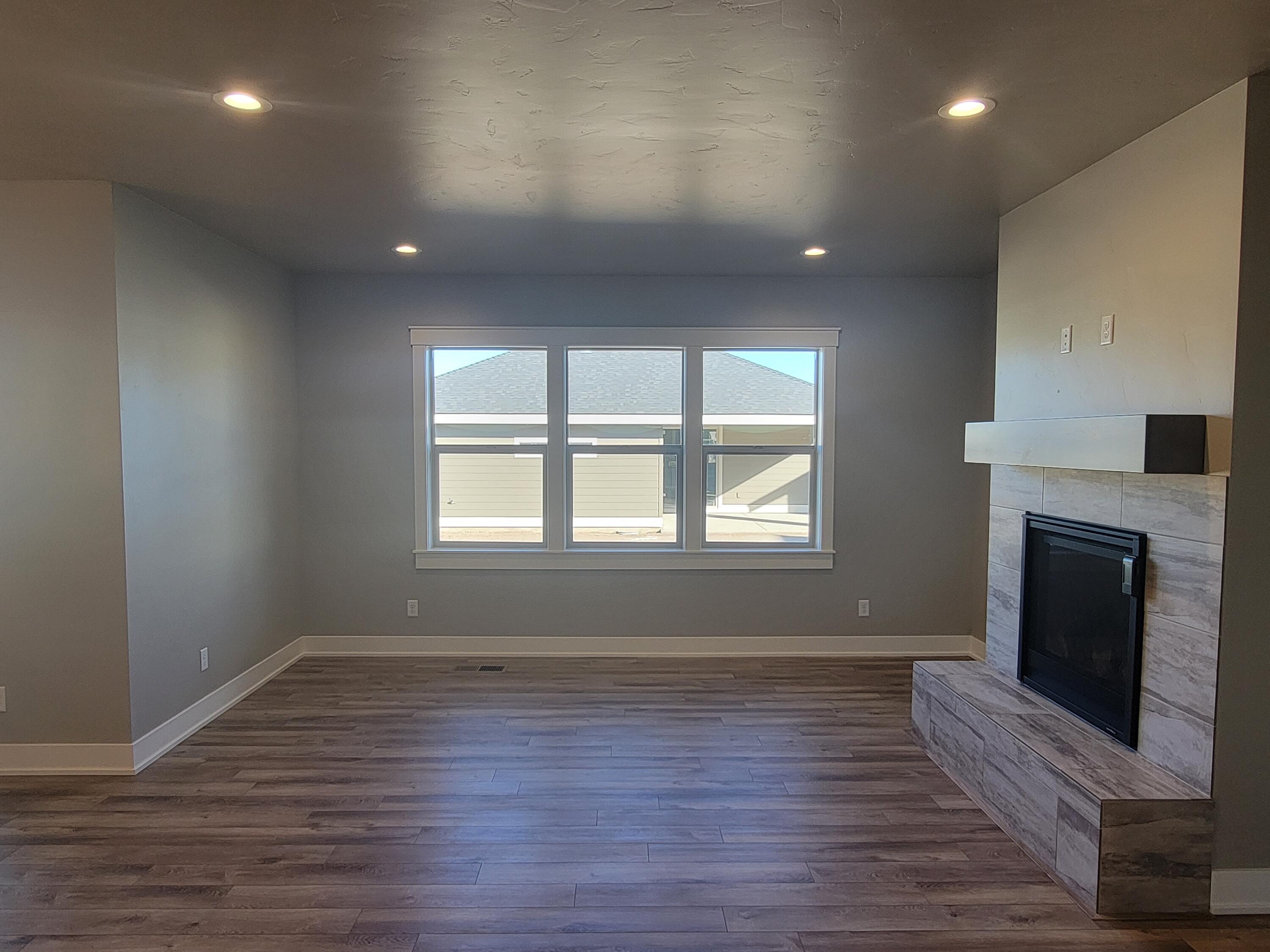Dry Canyon - Residential