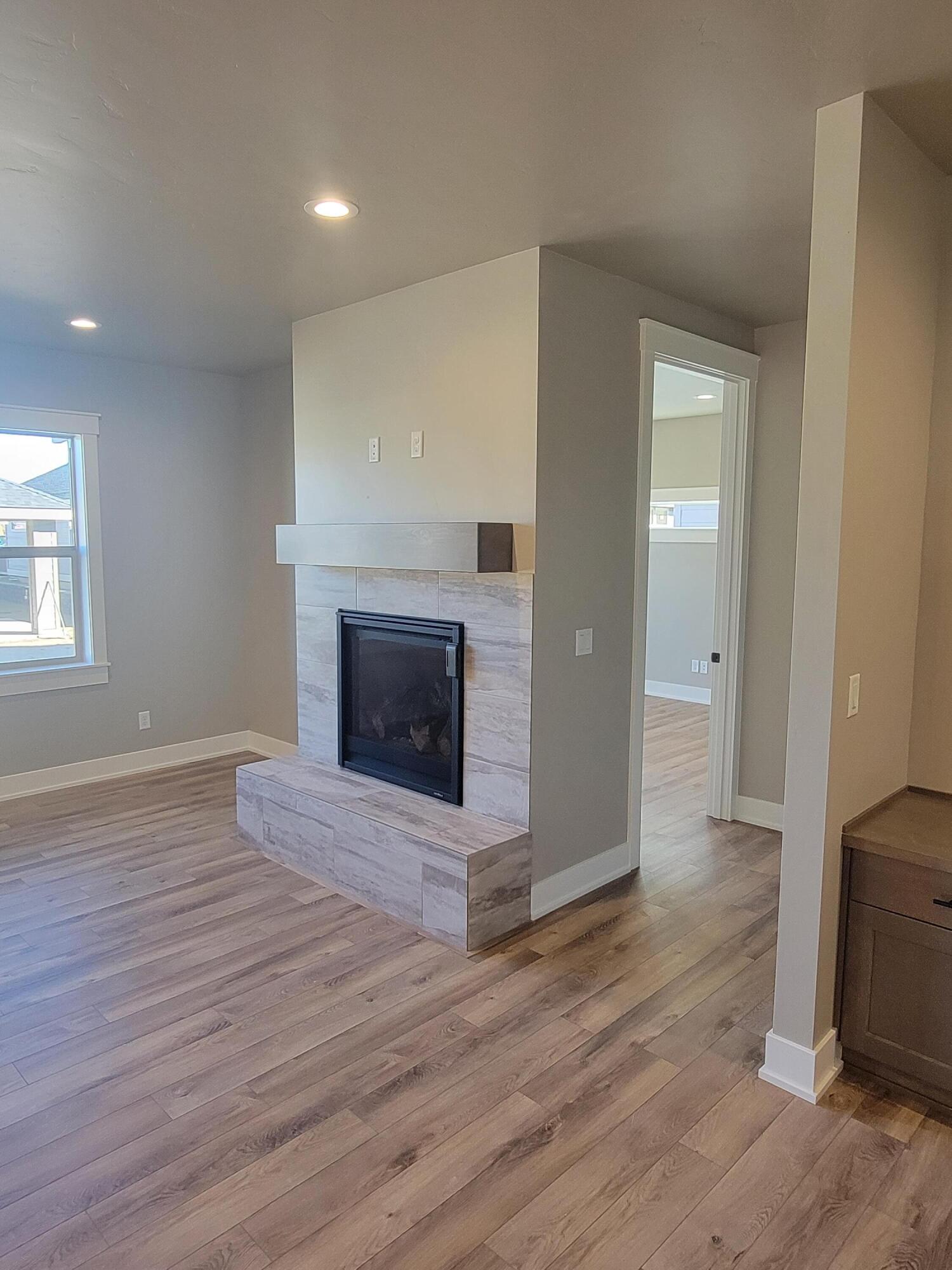 Dry Canyon - Residential