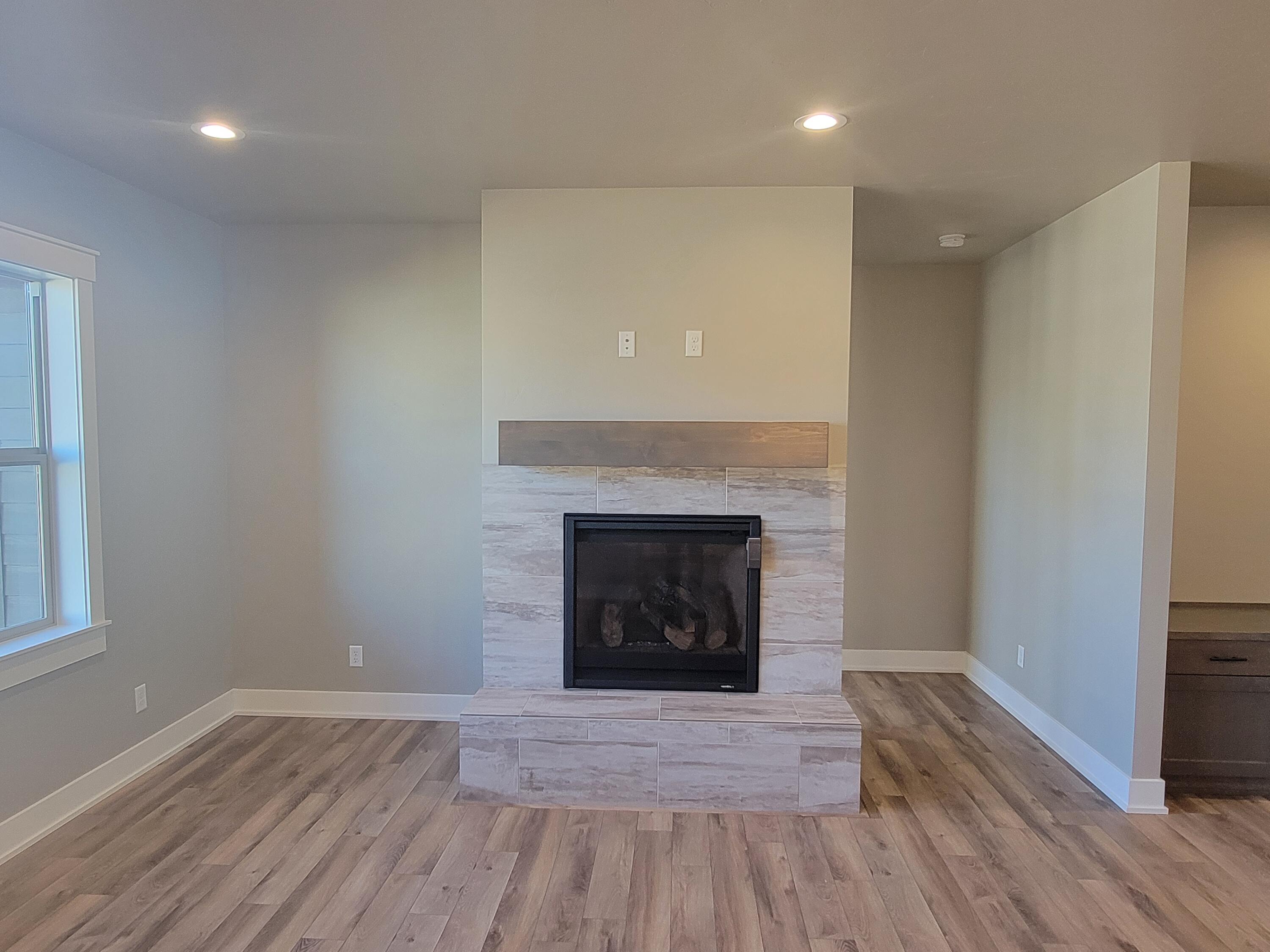 Dry Canyon - Residential