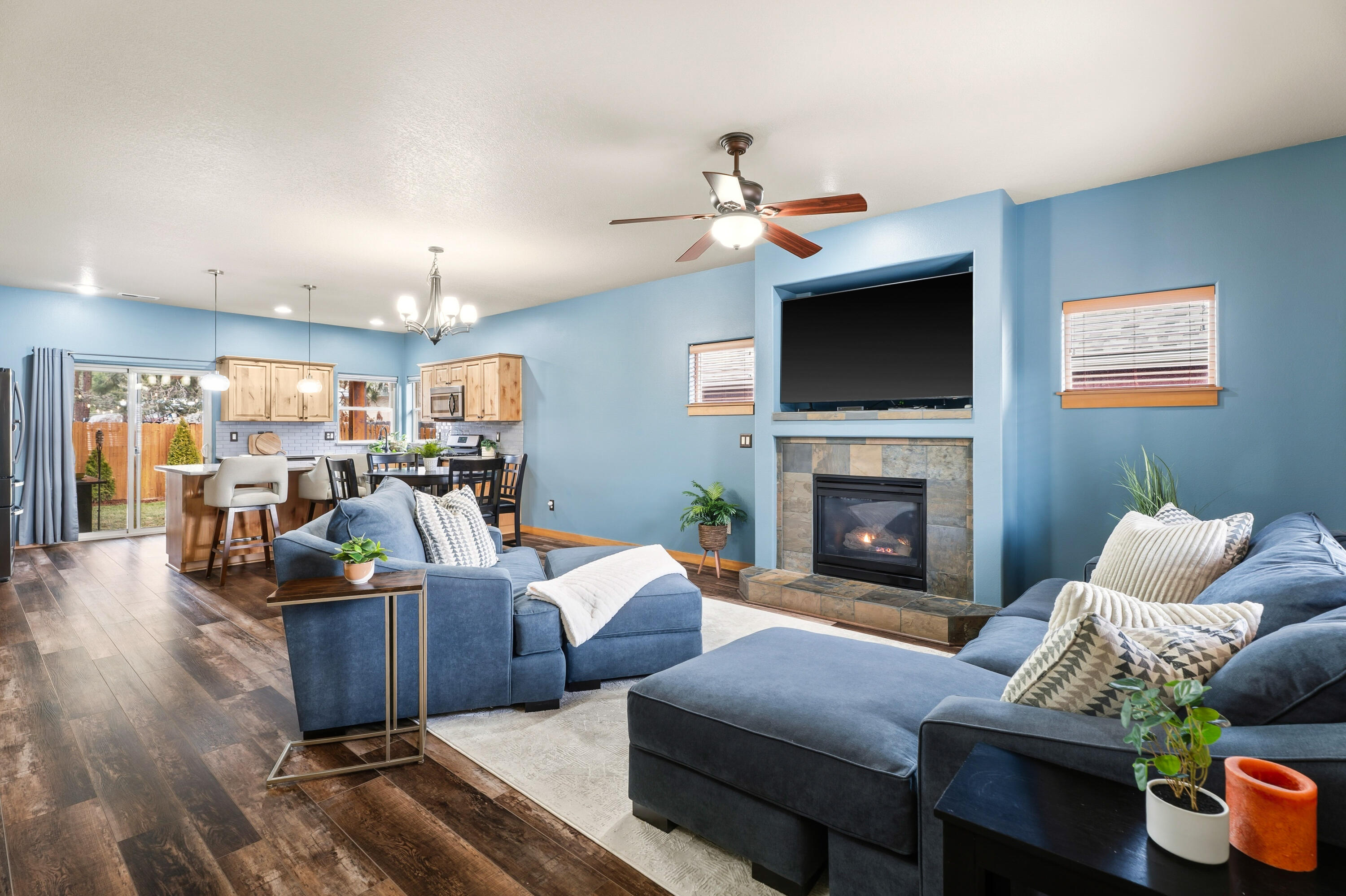 20302 SE Knightsbridge Place