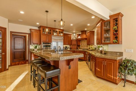 Tiny photo for 2646 Fairway Drive, Klamath Falls, OR 97601 (MLS # 220222765)
