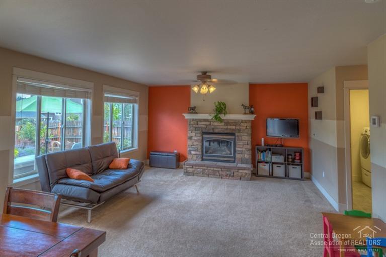 Terrango Glen - Residential