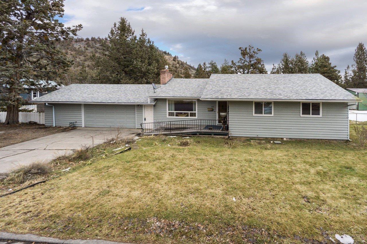 1st Addition Bend Pk - Residential