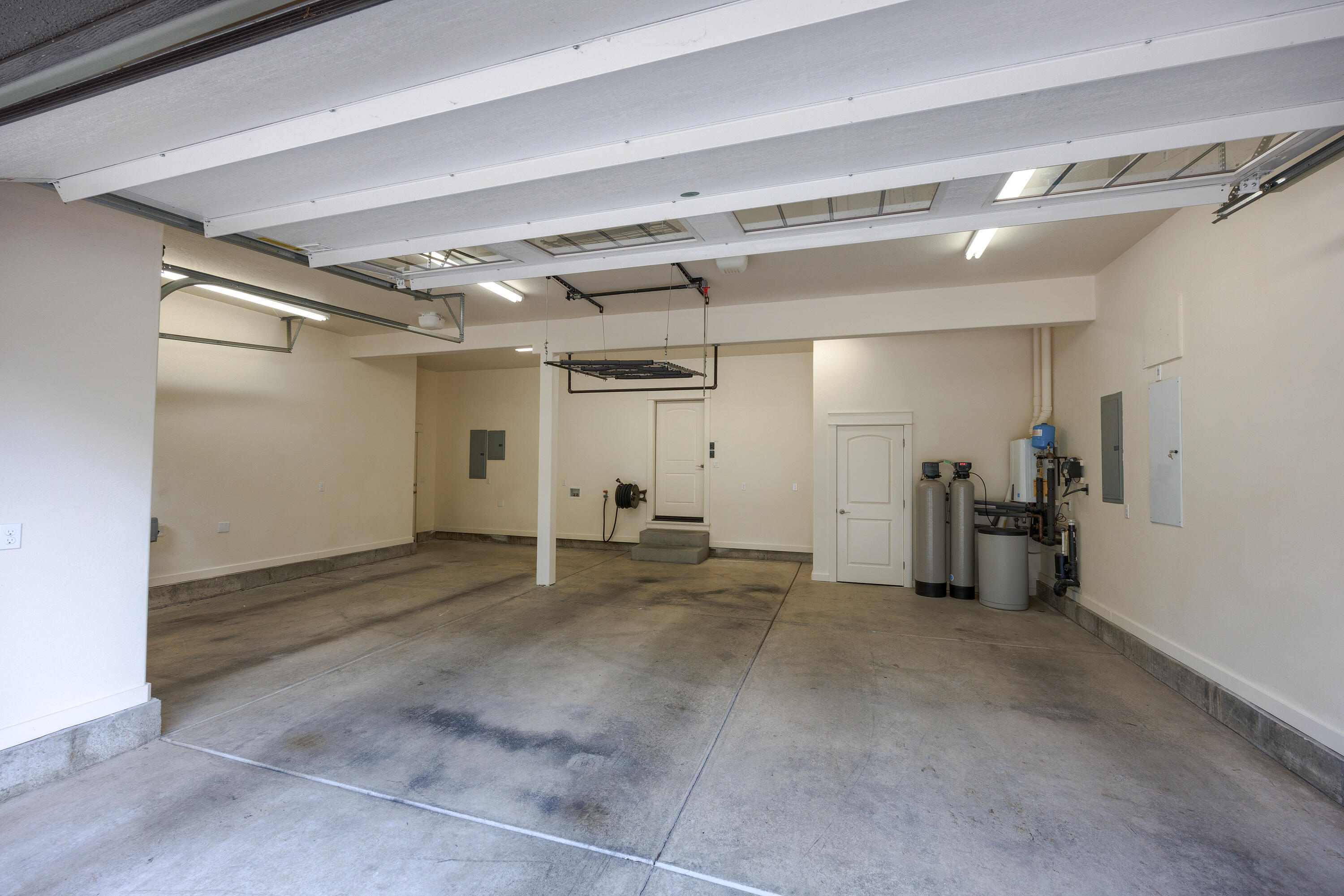 Ponderosa Ridge Estate - Residential