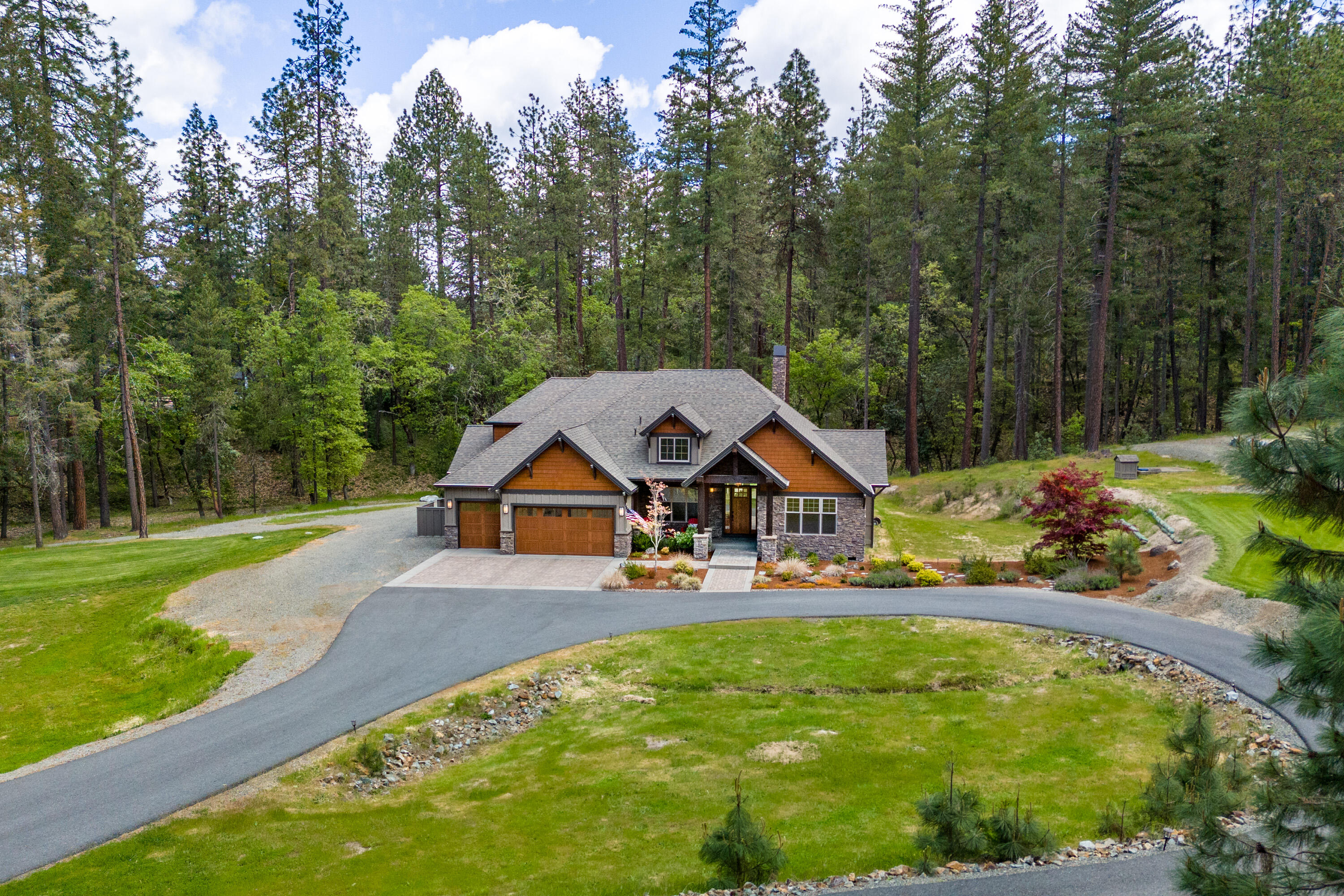 Ponderosa Ridge Estate - Residential