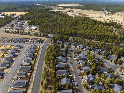 Tiny photo for 16507 Charlotte Day Drive, La Pine, OR 97739 (MLS # 220217013)