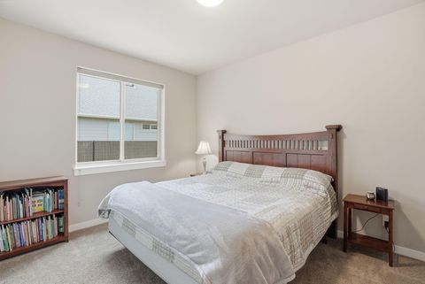 Tiny photo for 16507 Charlotte Day Drive, La Pine, OR 97739 (MLS # 220217013)