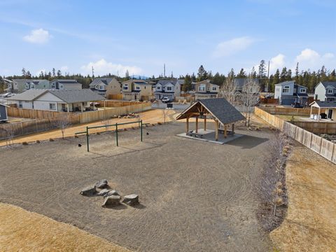 Tiny photo for 16507 Charlotte Day Drive, La Pine, OR 97739 (MLS # 220217013)