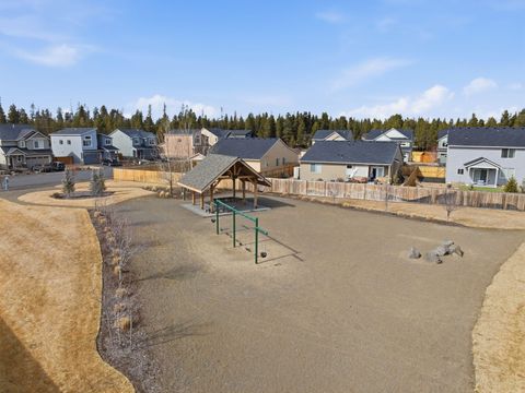 Tiny photo for 16507 Charlotte Day Drive, La Pine, OR 97739 (MLS # 220217013)